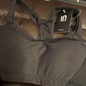 SYROKAN Women's Black Sports Bra size 36DD